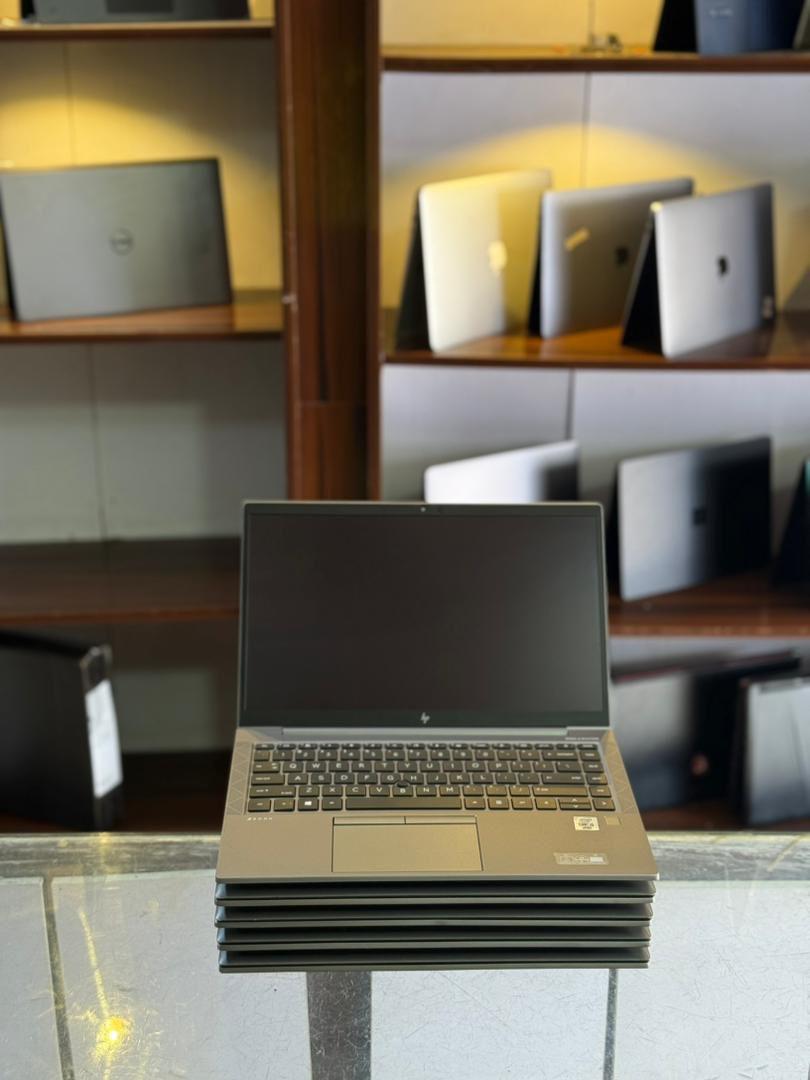 HP ZBOOK FIREFLY G72